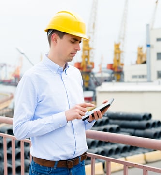 engineer is using the digital tablet