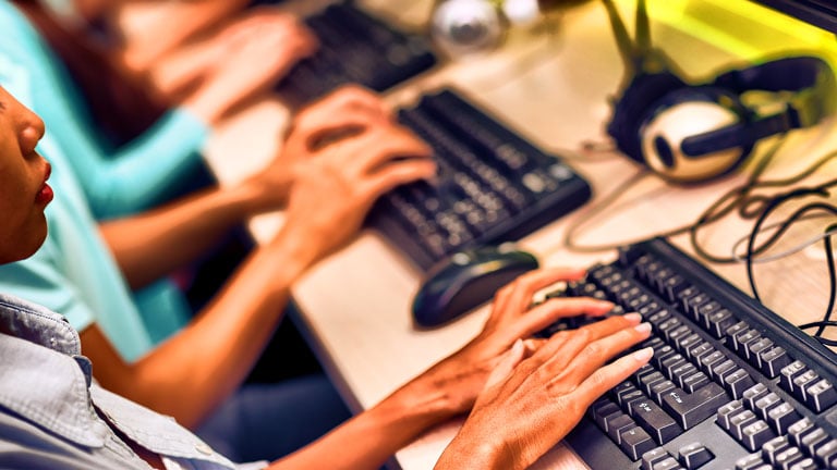 industrial-content-marketing-production-line